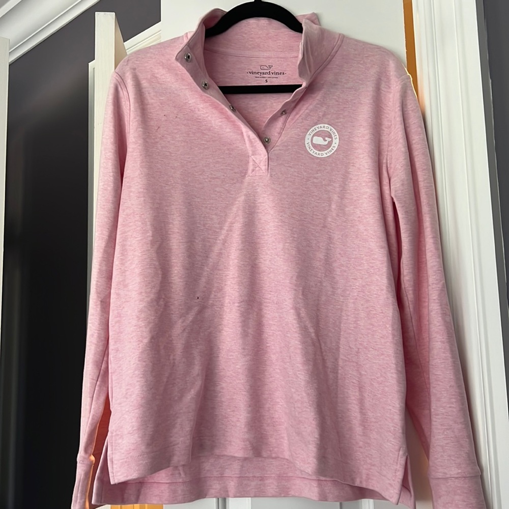 Vineyard vines sweatshirt